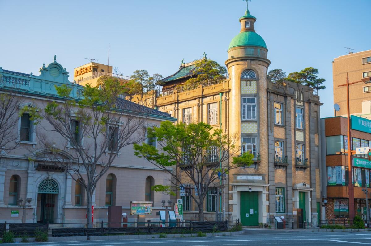 Former Akita Commerce Building