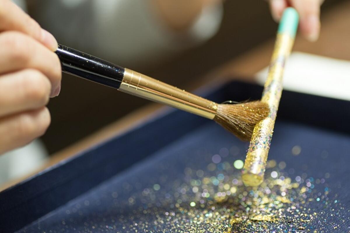Hakuza Gold Leaf Store