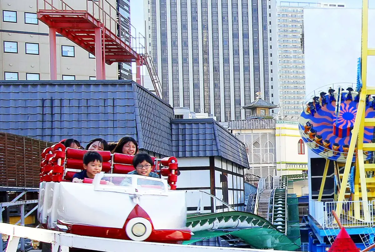 Hanayashiki Amusement Park