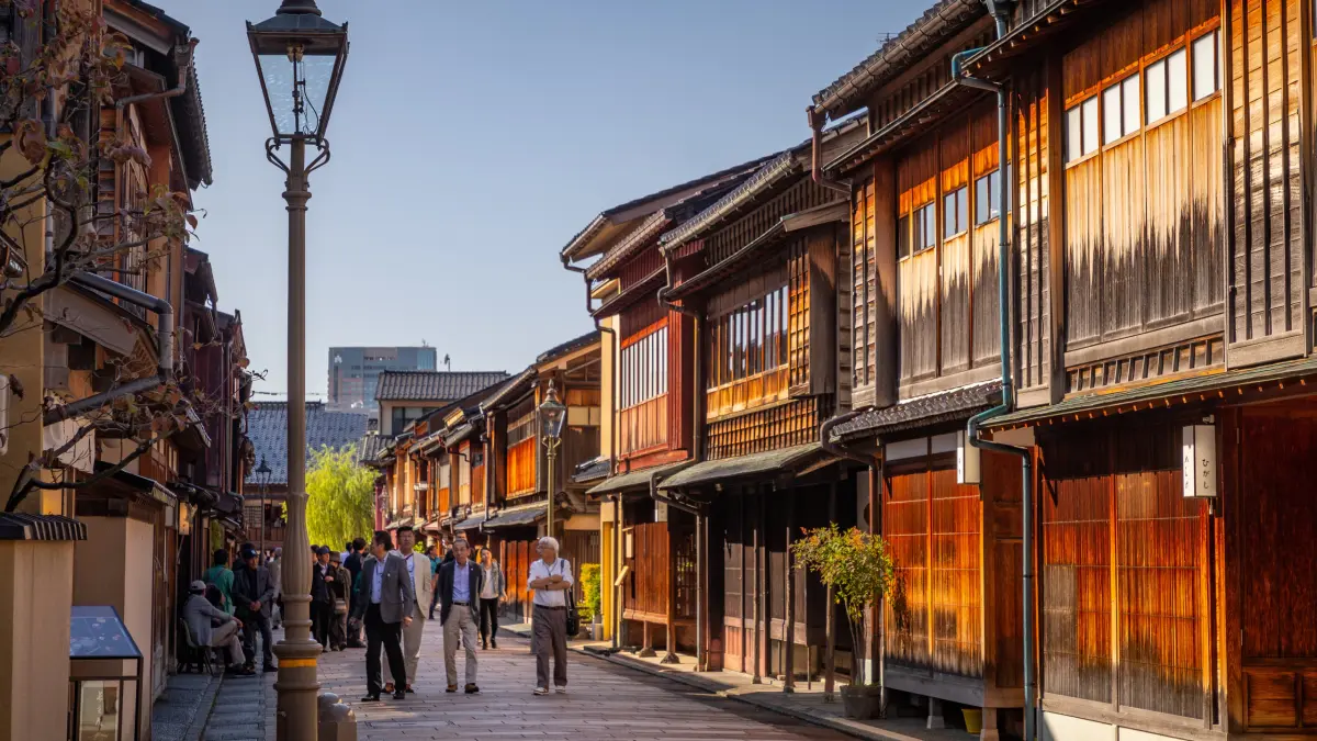 Higashi Chaya District