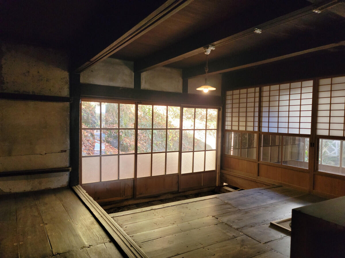 Hirokane Residence