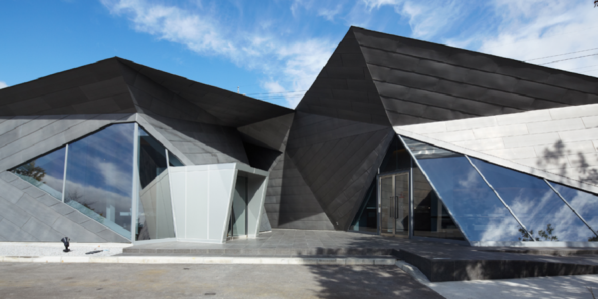 Hiroshi Senju Museum