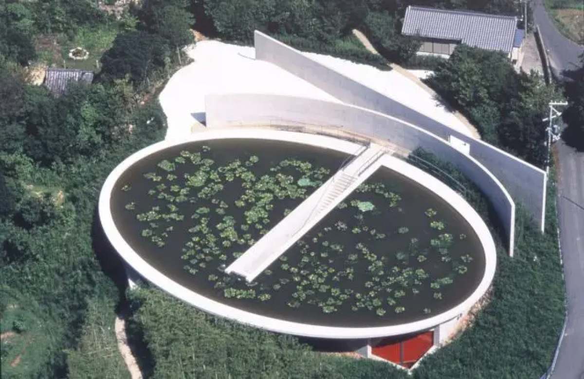 Honpukuji Water Temple