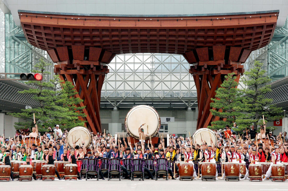 Hyakumangoku Festival