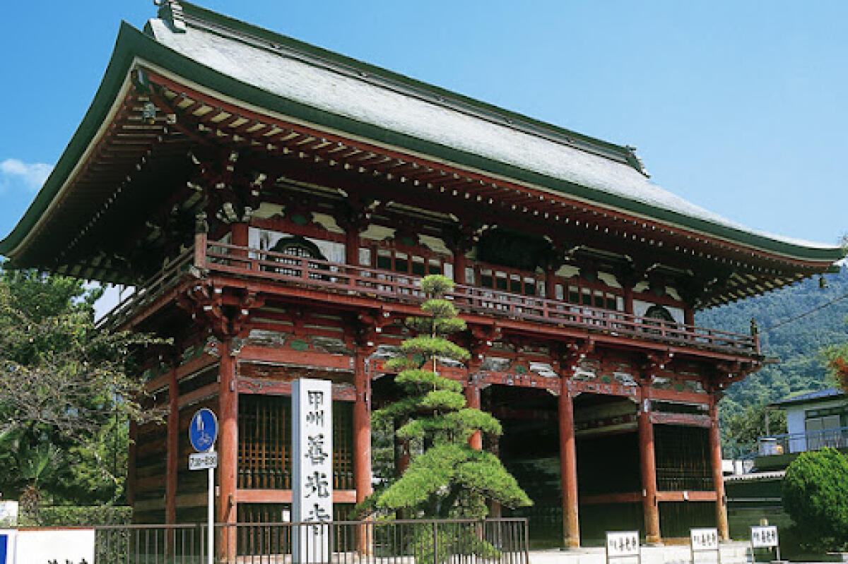 Kai-Zenkoji Temple
