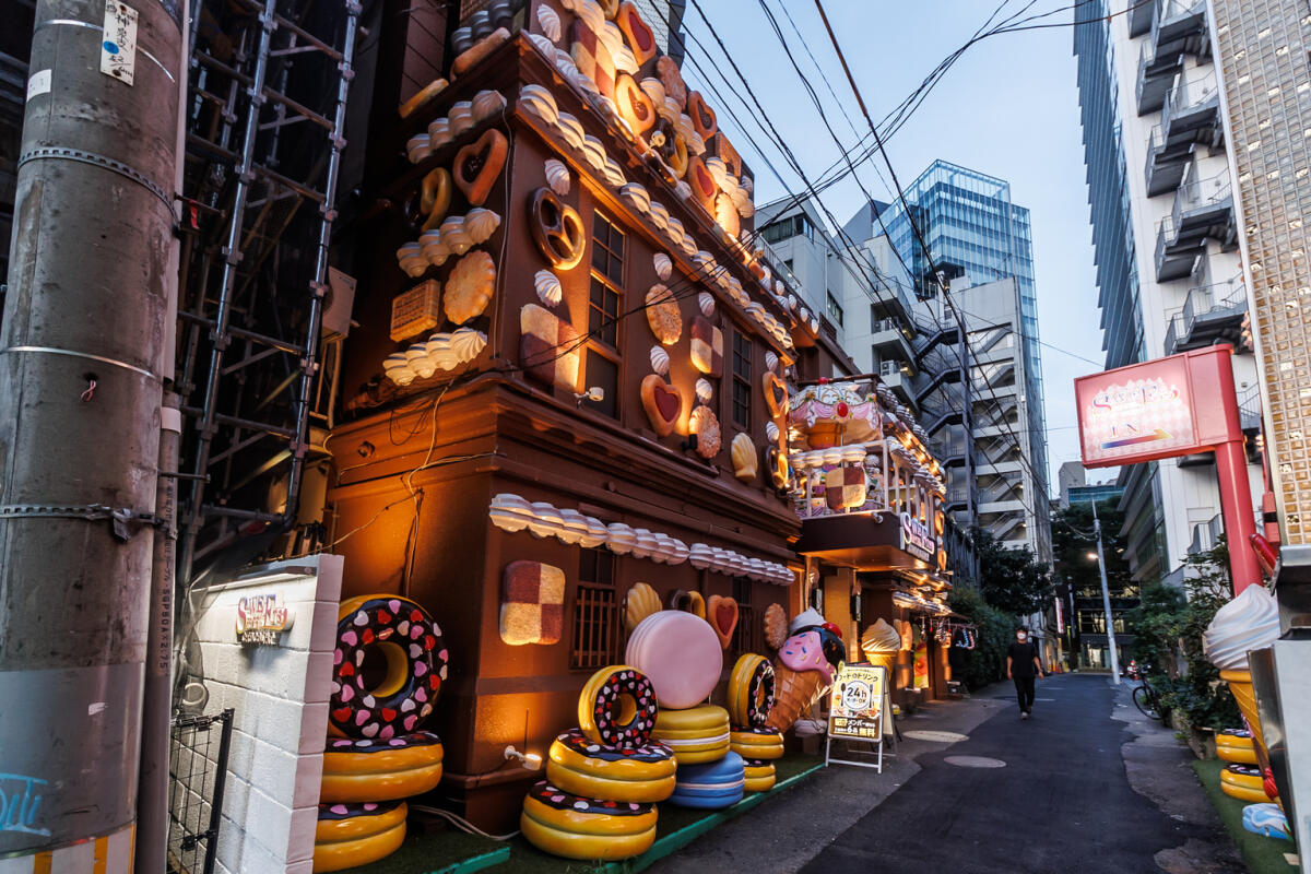 Love Hotel Hill