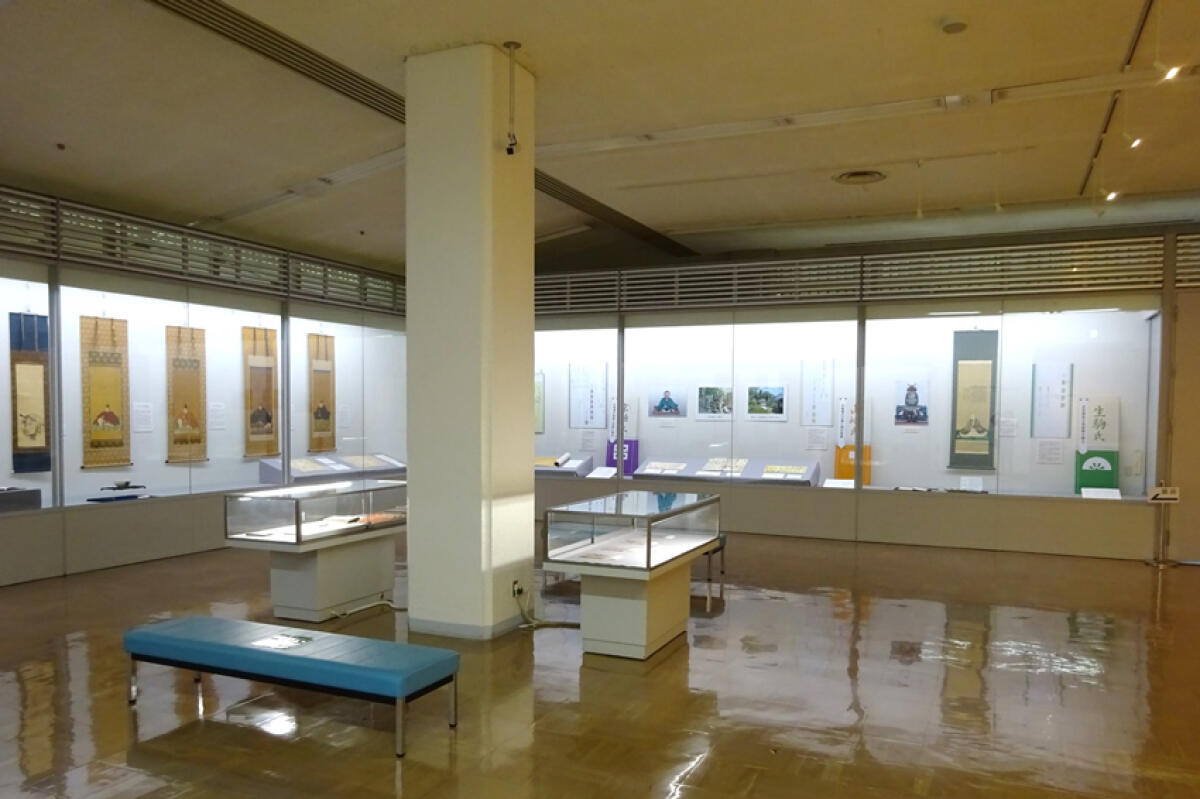 Marugame City Museum