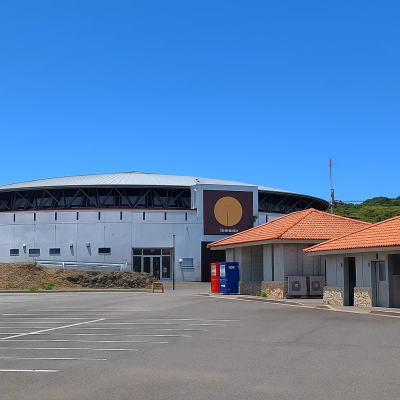 Nakusamikan Bullfighting Arena
