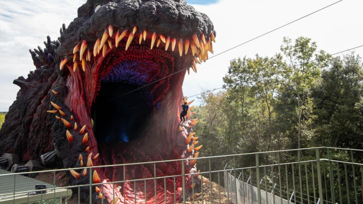 Nijigen no Mori Theme Park