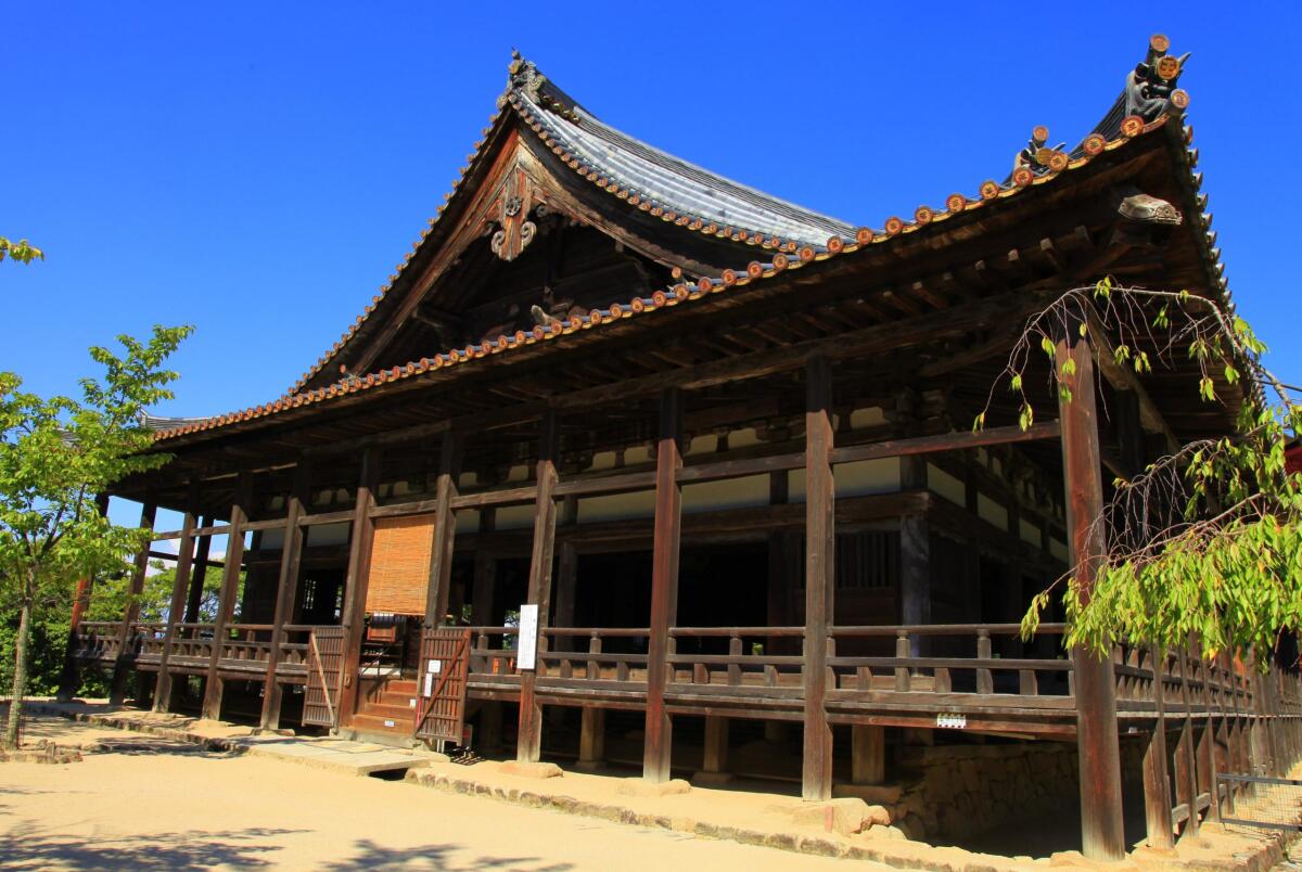 Senjokaku Hall