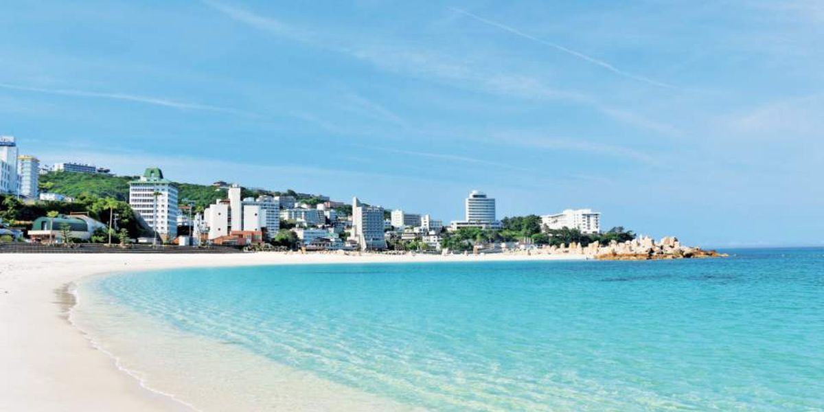 Shirarahama Beach