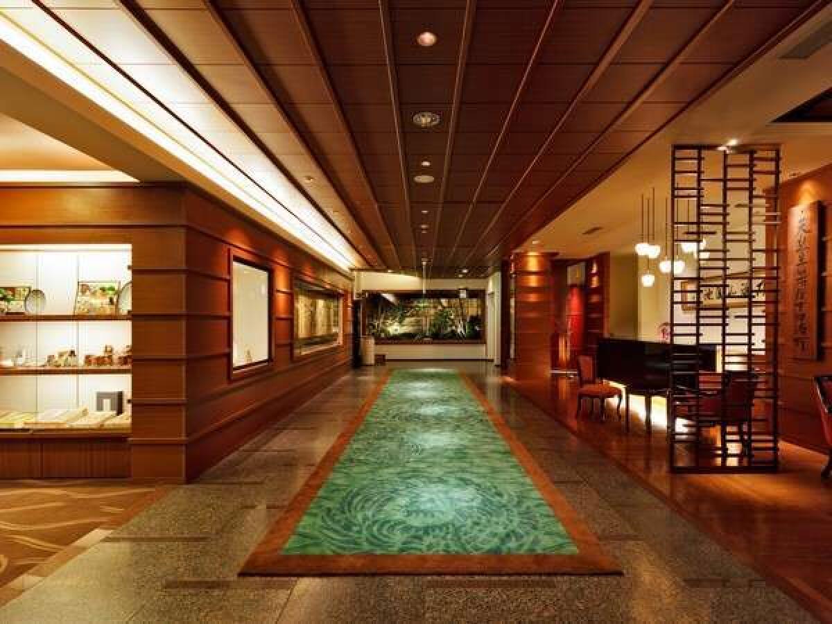 Shunpanro Hall (Sino-Japanese Peace Memorial Hall)