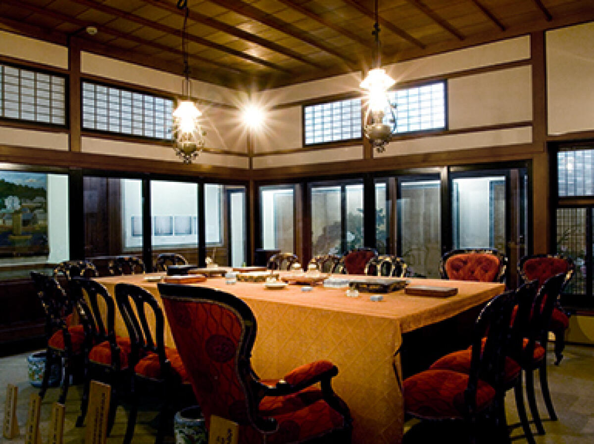 Shunpanro Hall (Sino-Japanese Peace Memorial Hall)