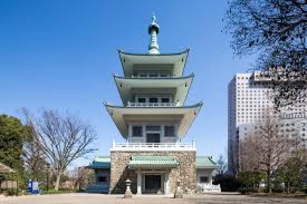 Tokyo Memorial Hall