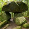 Tsuzukiishi Stone