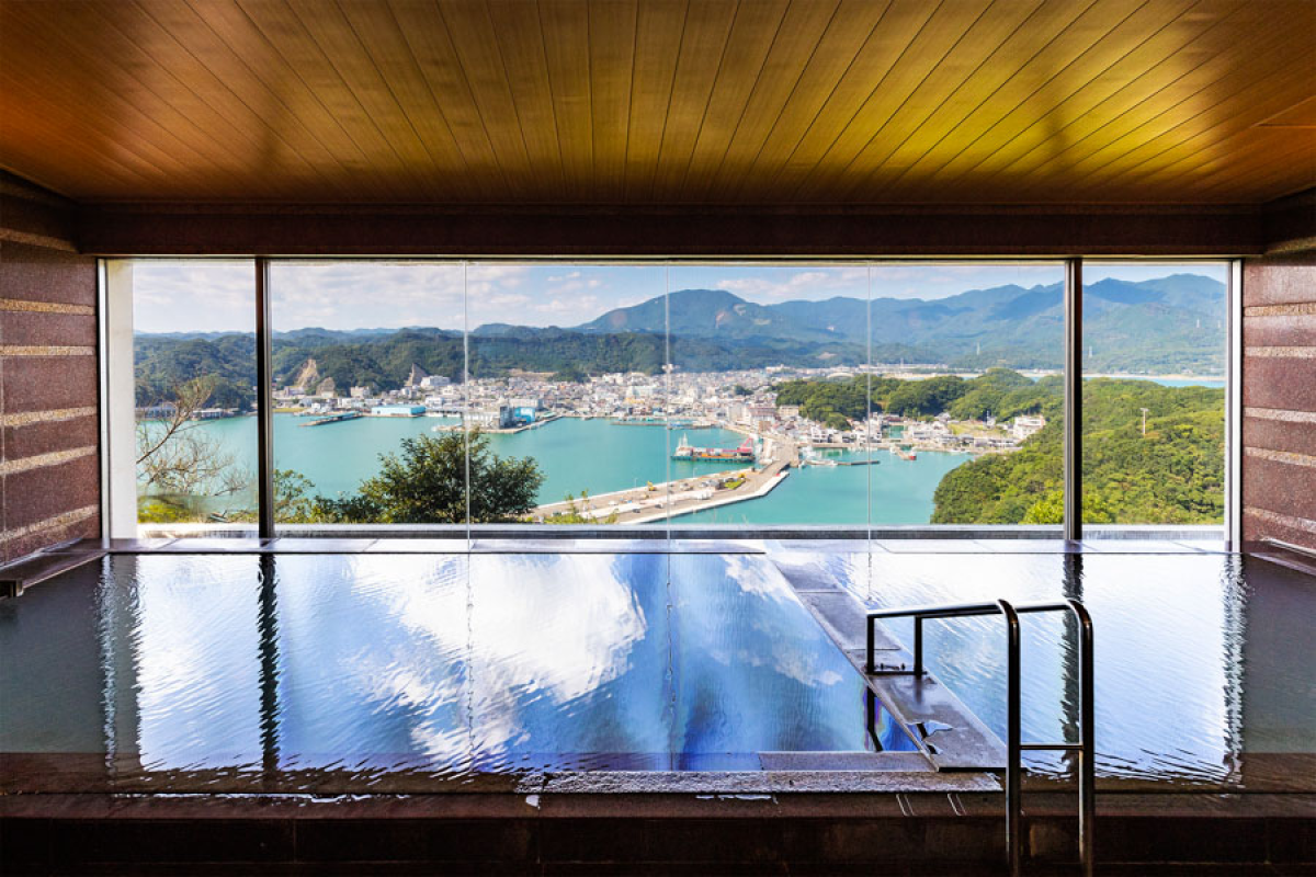 Urashima Hotel