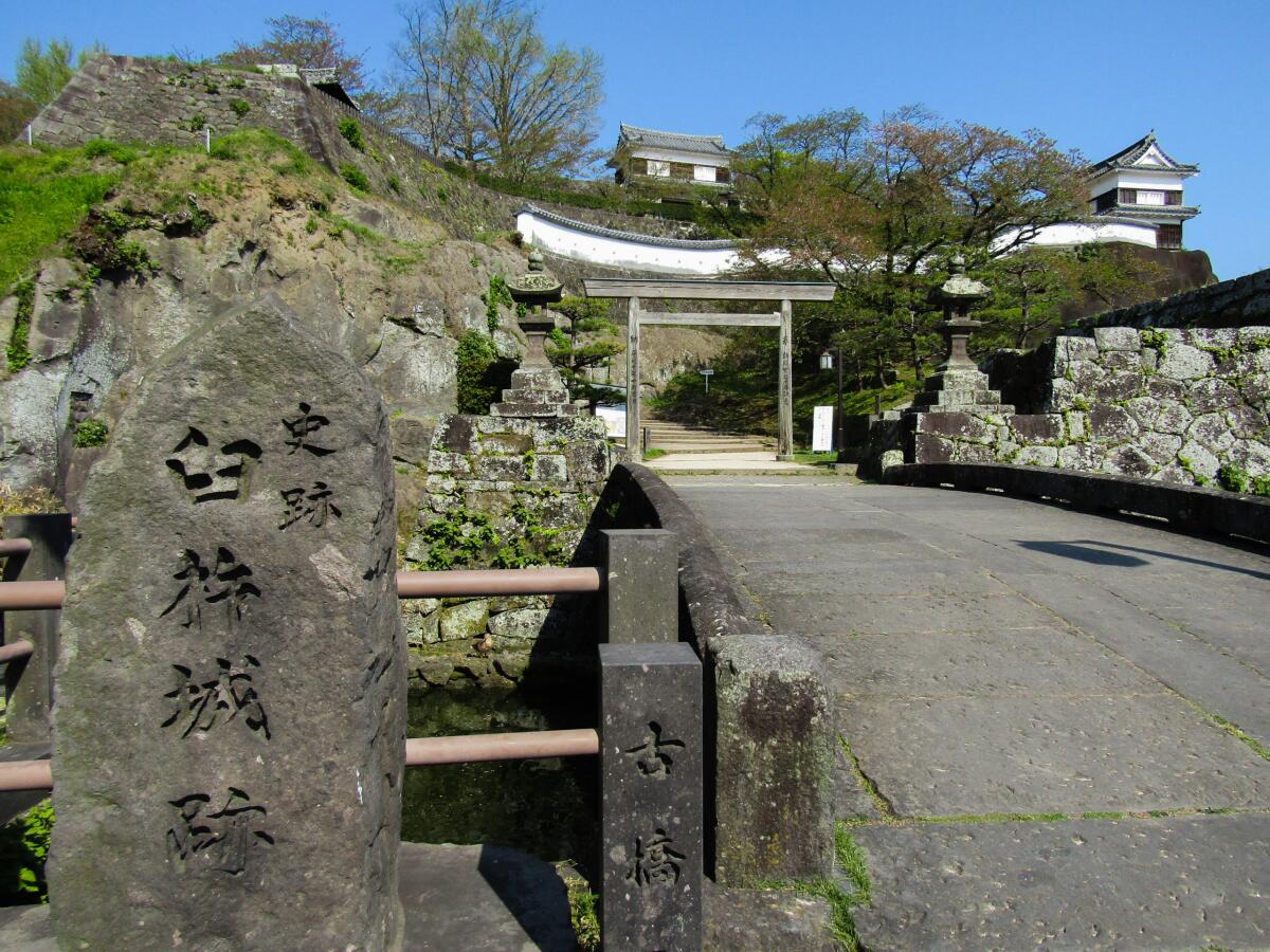 Usuki Castle Ruins