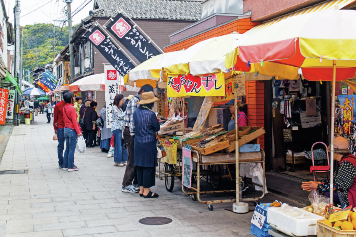 Yobuko Morning Market