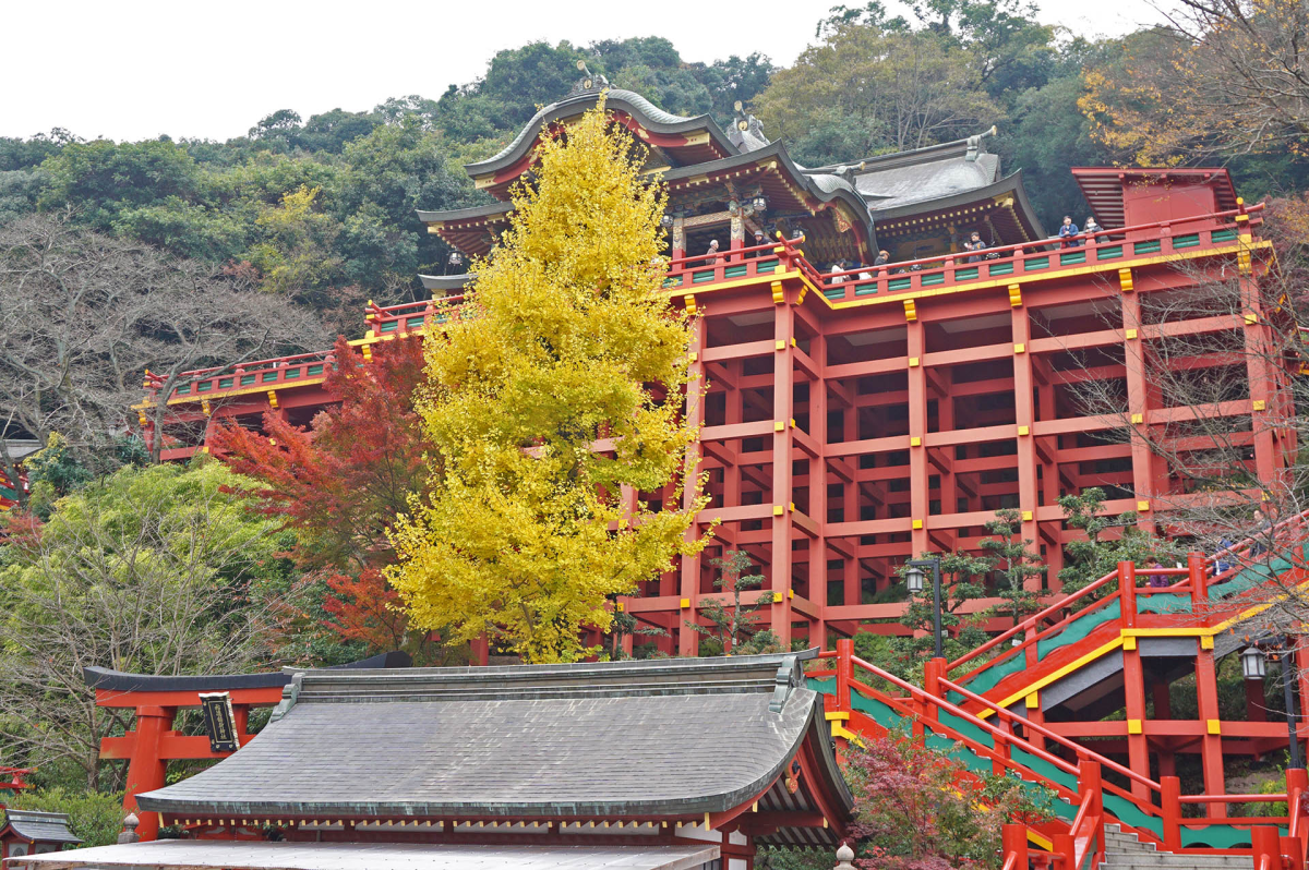 Yutoku Inari Shrine