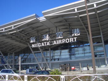 Niigata Airport (KIJ)